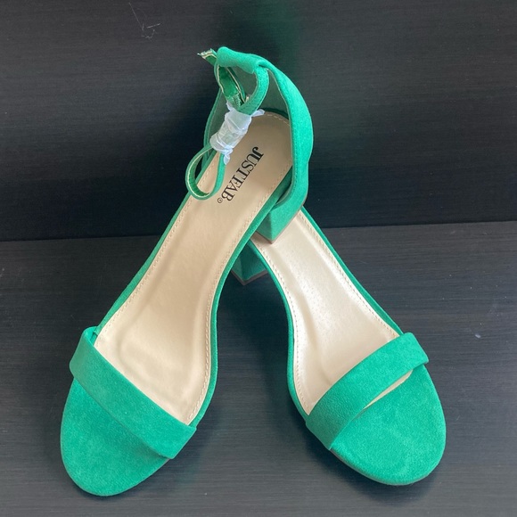 Green ankle strap block heel sandals - Picture 6 of 7